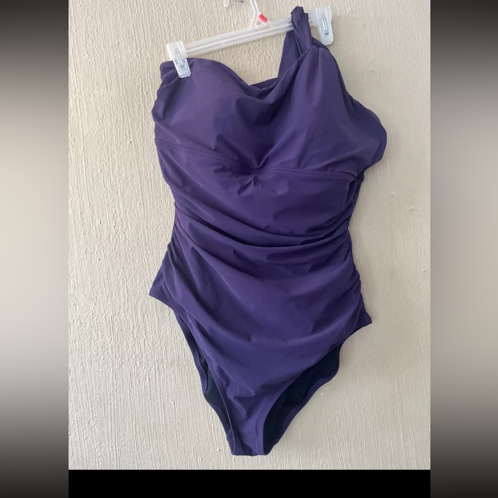 Lands End One Shoulder One Piece Swimsuit  Purple Sz 18 Tummy Control 438335